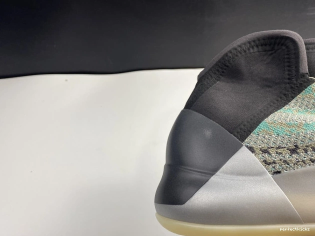 Yeezy QNTM G58864 Blue Teal Adidas 0817